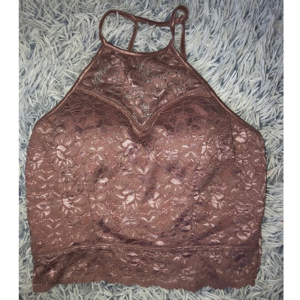 Women’s Lace Crop Top in Size Large🎀